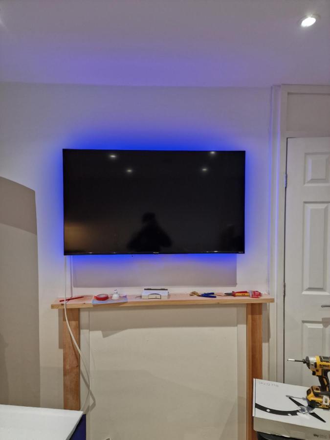 Balco Sherwood Apartment - 2 Bedrooms, 5 Beds - Sky Tv And Internet 诺丁汉 外观 照片