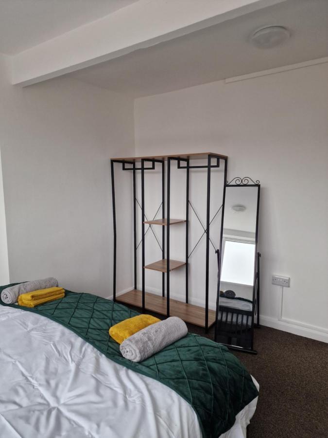Balco Sherwood Apartment - 2 Bedrooms, 5 Beds - Sky Tv And Internet 诺丁汉 外观 照片