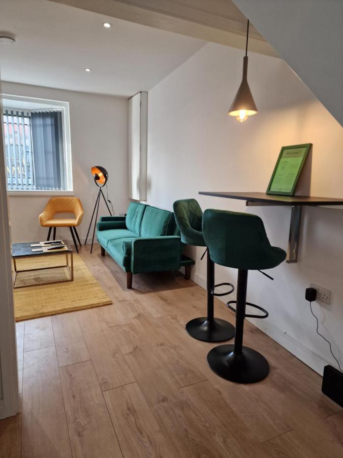Balco Sherwood Apartment - 2 Bedrooms, 5 Beds - Sky Tv And Internet 诺丁汉 外观 照片