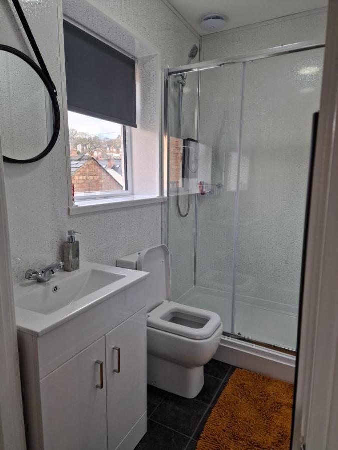Balco Sherwood Apartment - 2 Bedrooms, 5 Beds - Sky Tv And Internet 诺丁汉 外观 照片